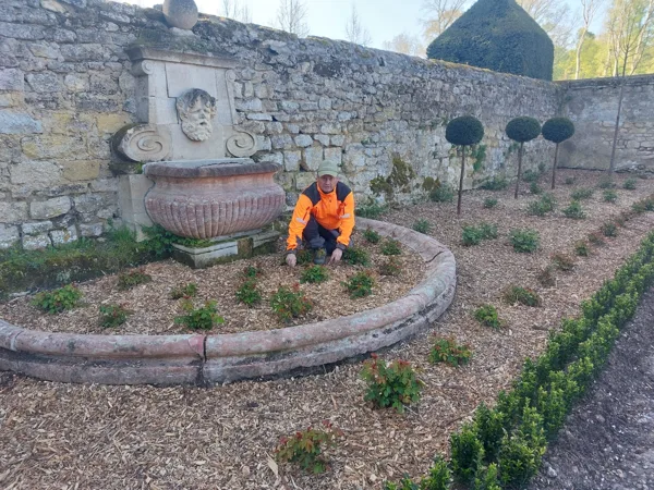 Aivars Zvidris  Gardener – horticulture specialist, landscape design and technical mainten